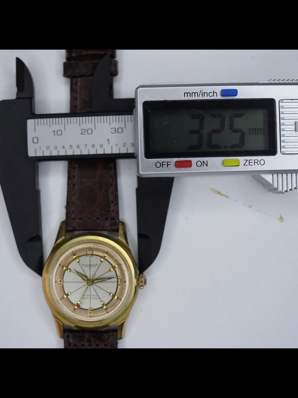 Vintage Konnexa 17 Rubis Antichoc Mechanical Men's Gold Plated Watch Runs